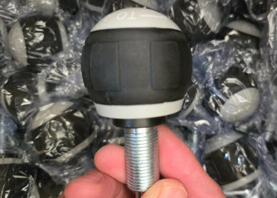 বাণিজ্যিক ওজন বেঞ্চ পিন 0.01 মিমি সহনশীলতা নাইলন ইস্পাত জিম ওজন মেশিন পিন